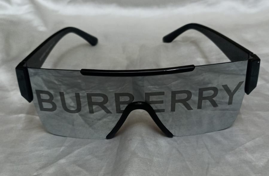 Sunglass
