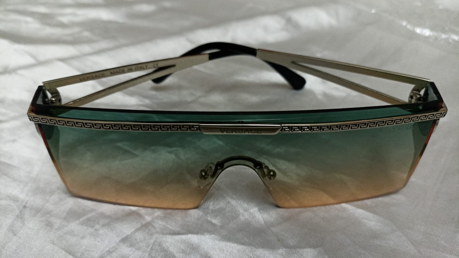 Sunglass